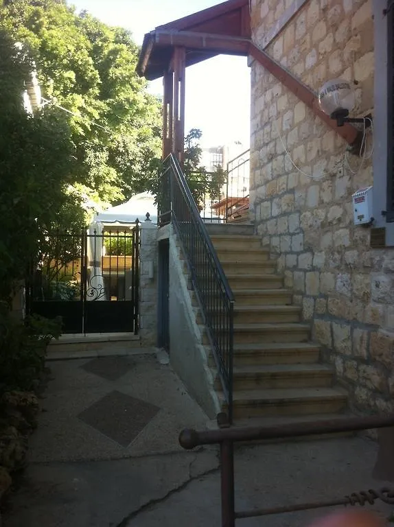 Rosa Guest House Haifa 0*,